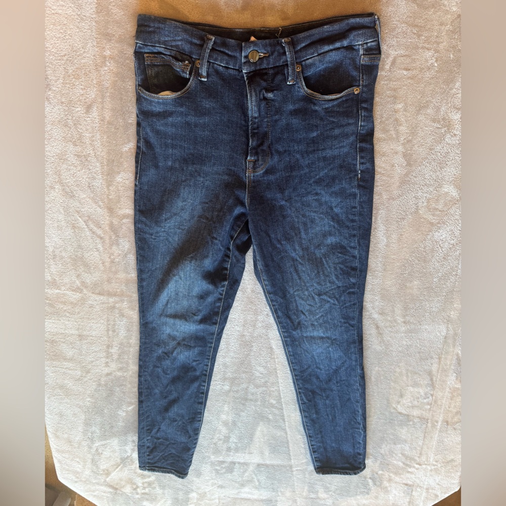 Good American Good Waist Jeans Size 10 Dark wash High Rise Chewed Back Pockets